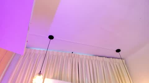              online show from October 30, 7:15 pm