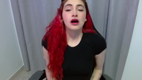 Snapshot of heizer_ chatting on September 27, 2:19 am ETHEREAL HEIZER online show from September 27, 2:19 am