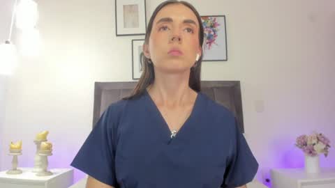 Helen  online show from June 11, 12:46 pm