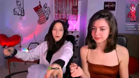 helen_shineee online show from January 5, 8:56 pm