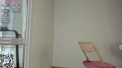helen_sparkk online show from May 31, 1:33 am