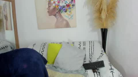 Snapshot of helena_copper chatting on October 17, 9:29 pm HELENA COPPER online show from October 17, 9:29 pm