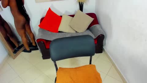 Snapshot of helena_copper chatting on February 23, 5:17 am HELENA COPPER online show from February 23, 5:17 am
