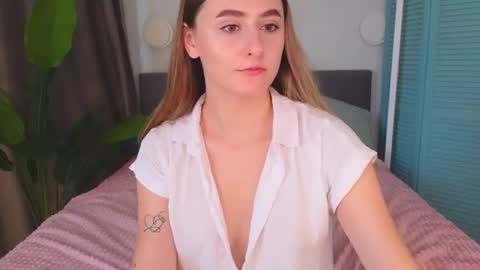 Helen online show from August 6, 11:17 am