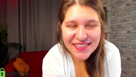 helenahoffmann online show from March 6, 4:18 am