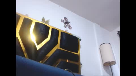 helenahotwet online show from April 20, 7:06 pm