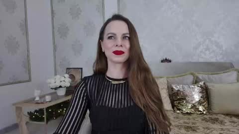 Snapshot of helenbenit chatting on February 17, 7:44 pm Helen online show from February 17, 7:44 pm