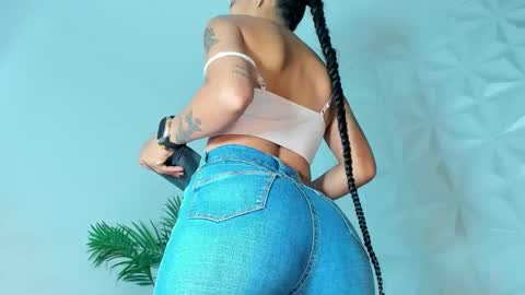 hellen     online show from October 20, 7:06 pm