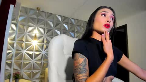 Hellen online show from April 23, 1:24 pm