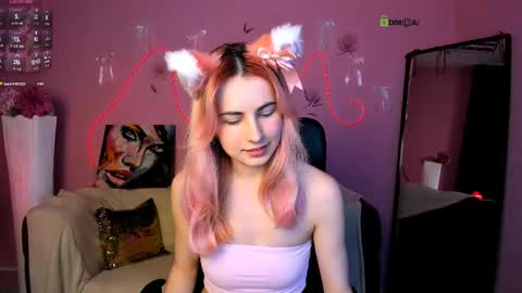 Helli online show from April 25, 7:22 pm