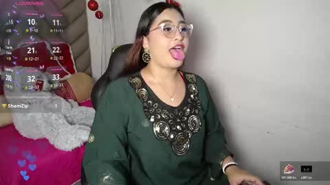 Zahira online show from November 20, 8:32 pm