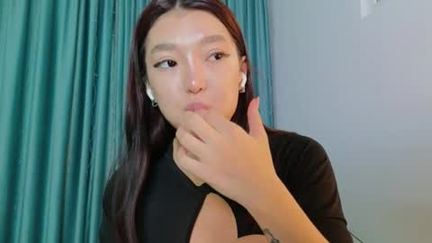 Audrey online show from October 10, 3:17 pm