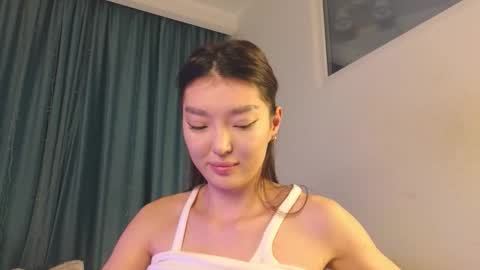 Audrey online show from March 25, 1:36 pm