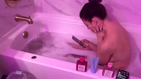 FlexieFae online show from January 12, 11:58 pm