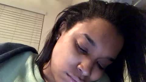 heyyou301990 online show from February 6, 7:01 am