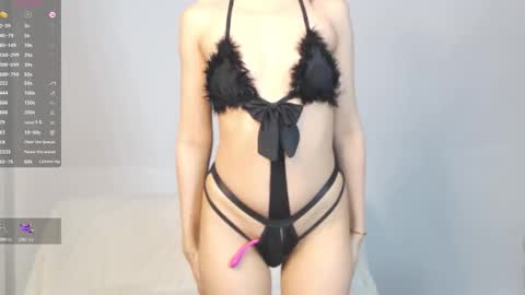 Snapshot of hi_beckyy chatting on October 31, 1:51 am hi_beckyy online show from October 31, 1:51 am