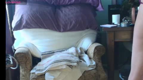 hidden_gold_milf online show from January 15, 10:05 pm