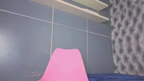  Hillary  online show from March 5, 12:17 am