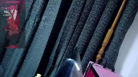 Inori Independent model online show from April 21, 12:03 am