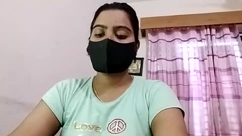 himuhimu22 online show from June 12, 8:22 am