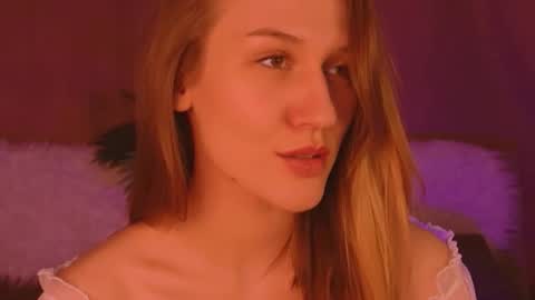 Hina online show from January 9, 2:07 pm