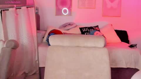  Karol  Independent Model online show from September 17, 3:04 am