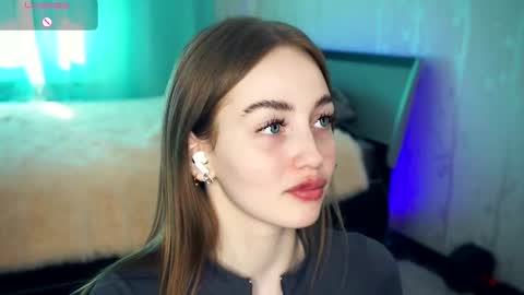 Leya Day Mary Night   PvT Open online show from September 17, 8:01 am