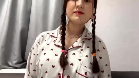 Viola online show from October 15, 3:14 pm