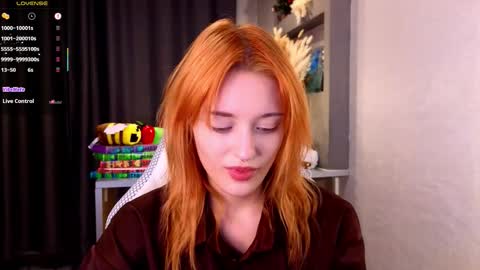 Ella online show from October 18, 5:48 pm