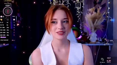 Ella online show from April 11, 6:44 pm