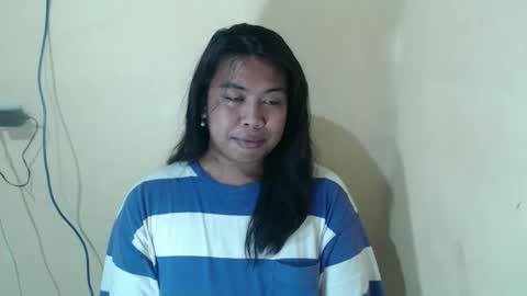 Layla3 online show from April 9, 12:43 pm