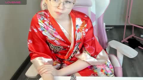 Katrine online show from February 4, 12:22 pm