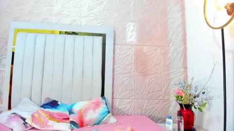 holly online show from November 27, 7:28 pm