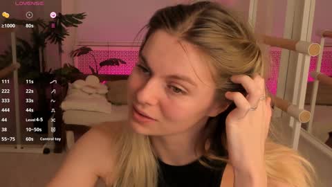 Snapshot of holy_alexa chatting on January 29, 6:33 am Alexa online show from January 29, 6:33 am