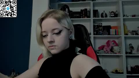 holy_mistresss online show from February 6, 9:56 am