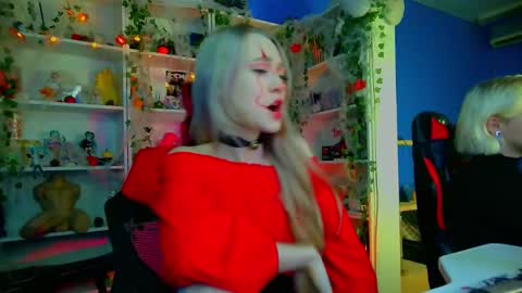 Rumi online show from October 31, 10:52 am