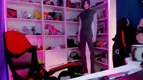 Rumi online show from February 3, 10:42 am