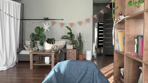 dori not holy get my tg channel with link from description under last photo online show from February 19, 12:37 pm