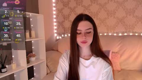 Mia online show from June 25, 5:12 am