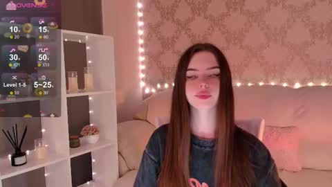 Mia online show from July 16, 3:33 am