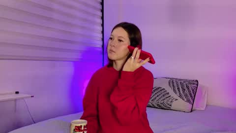 honey__doll online show from March 4, 12:23 pm