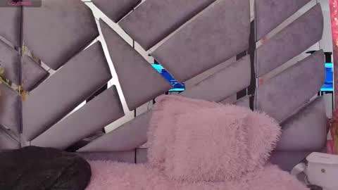 Him Im online show from March 10, 3:27 pm