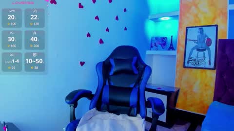 HONEY LUXE online show from February 26, 5:06 am