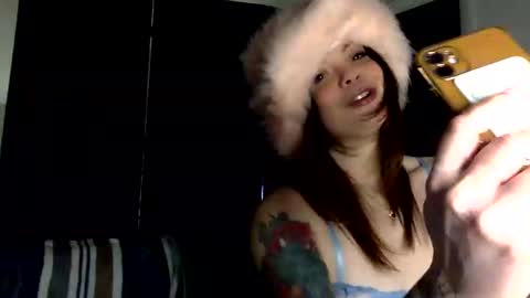 honeymagicxo online show from February 13, 11:15 pm