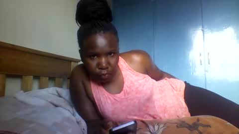 Honeymuny online show from December 18, 12:21 pm