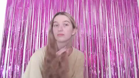 honeyveil online show from February 20, 11:12 am