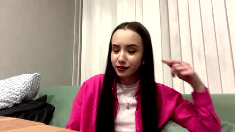 Tiffany online show from April 30, 7:52 pm