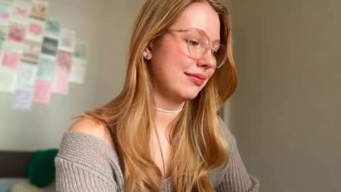 Audrey online show from April 17, 2:35 am