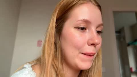 Audrey online show from April 25, 2:14 am