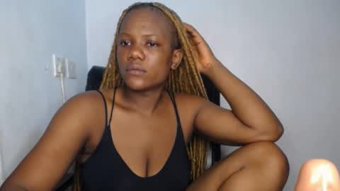 Mira online show from April 19, 8:11 pm